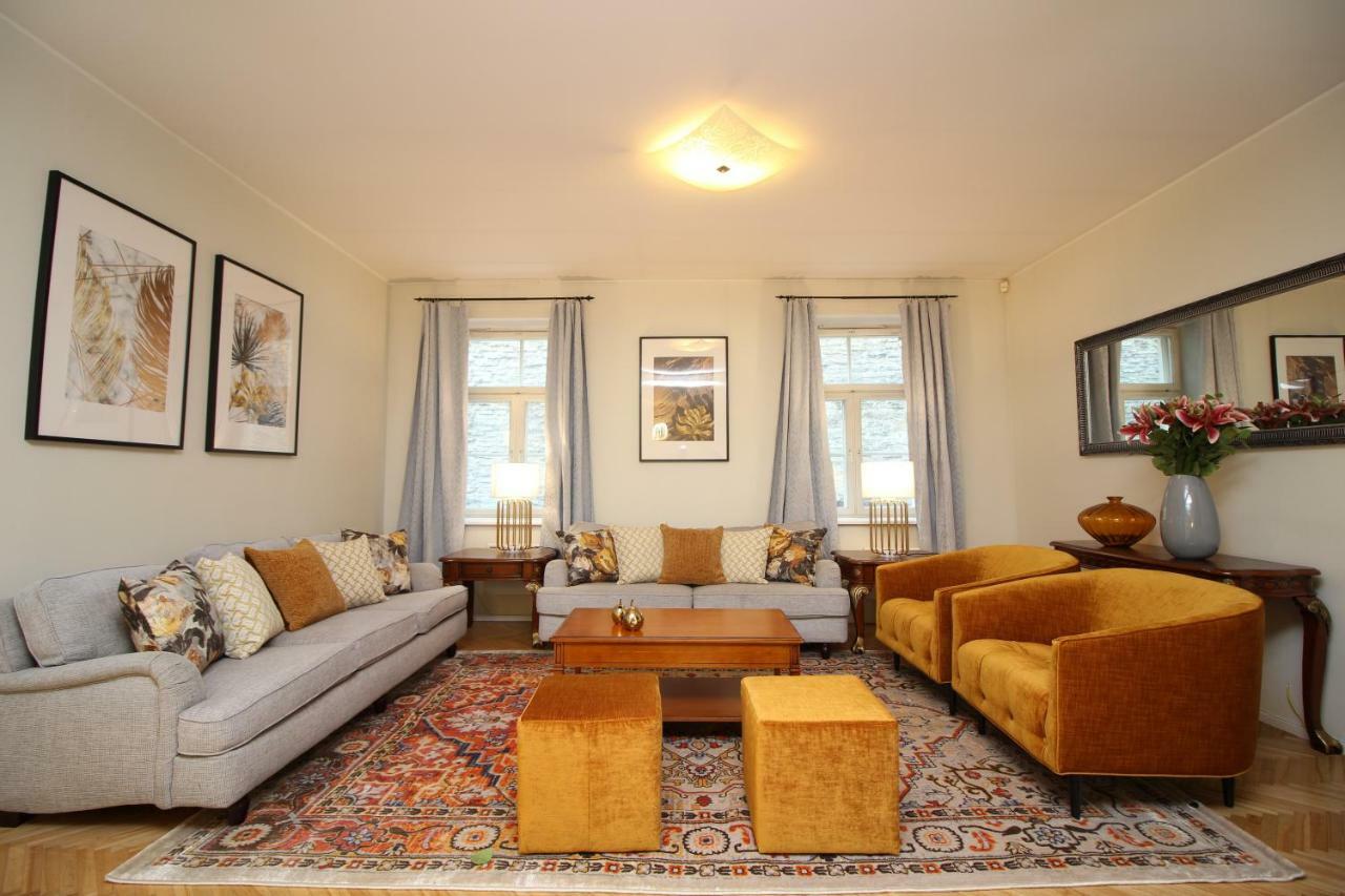 Tallinn City Apartments 4 Bedroom With Sauna And 2 Bathroom 외부 사진