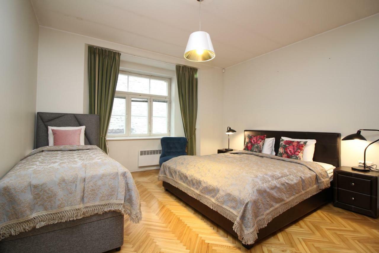 Tallinn City Apartments 4 Bedroom With Sauna And 2 Bathroom 외부 사진