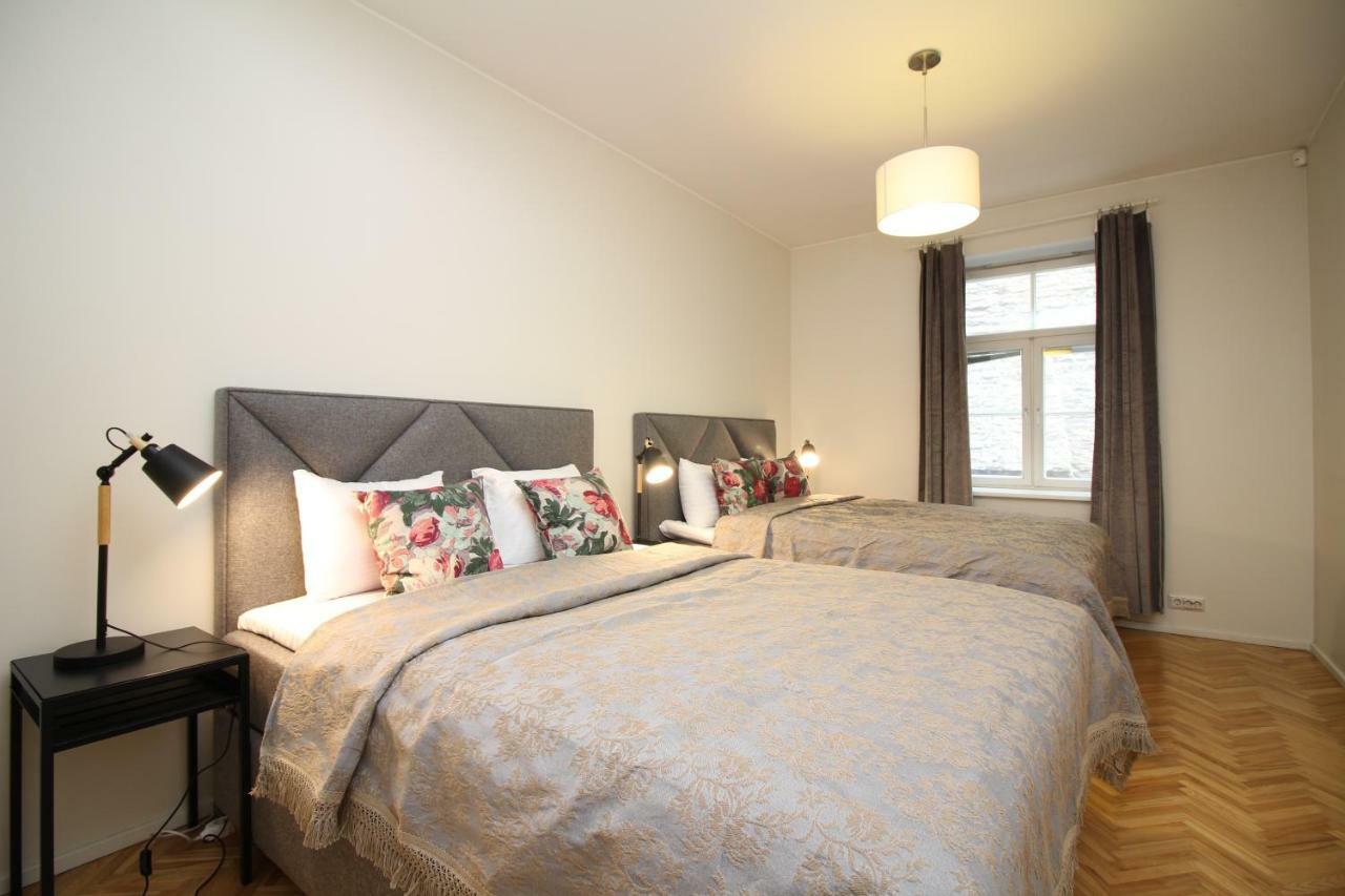 Tallinn City Apartments 4 Bedroom With Sauna And 2 Bathroom 외부 사진